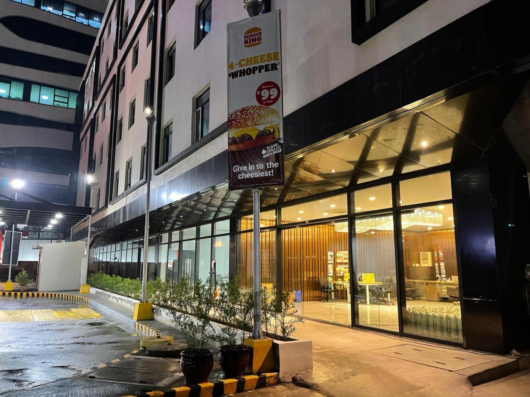 Guangdon Business Hotel-near Mall Of Asia, Smx & World Trade Center Hotel 3*