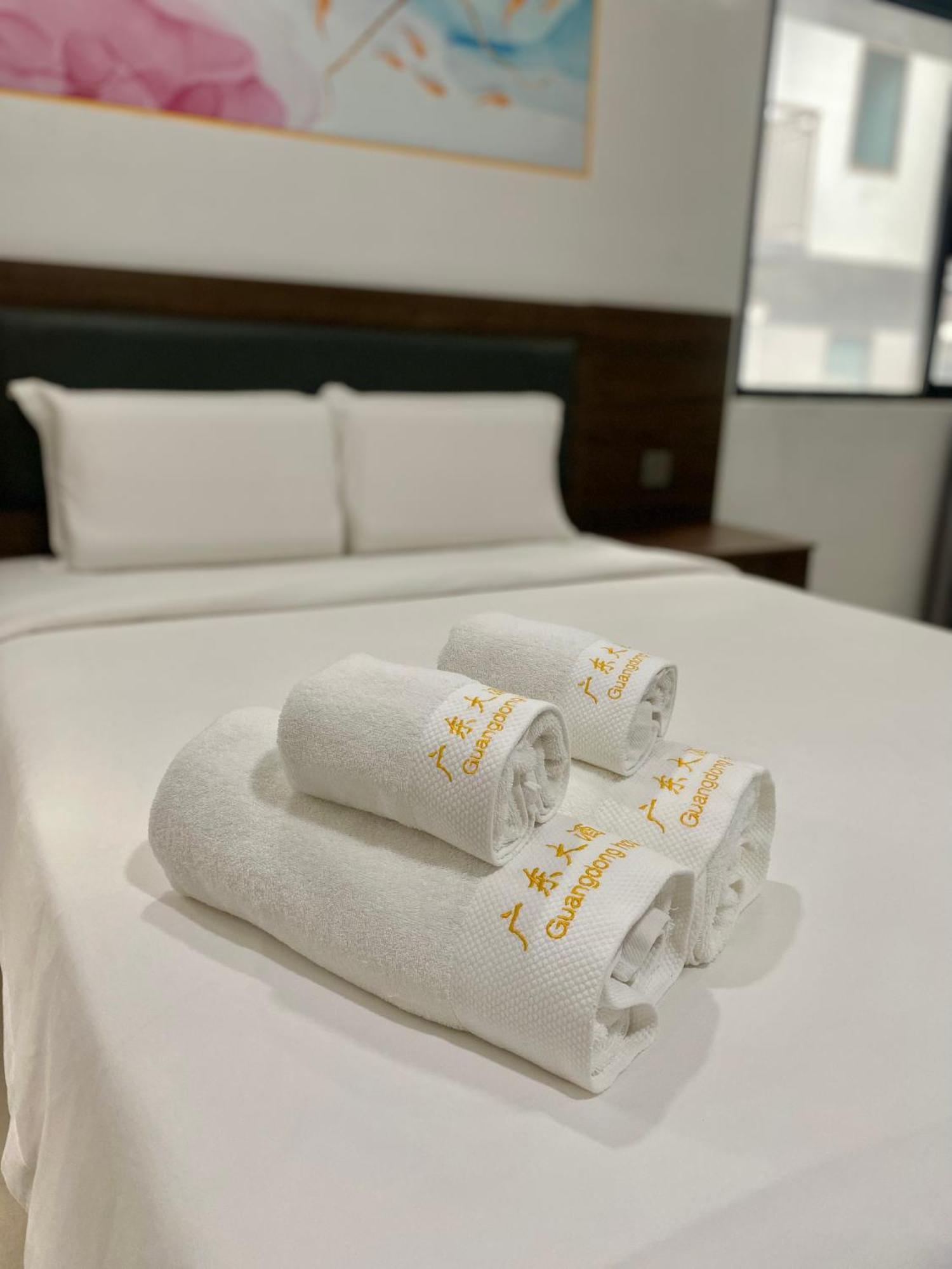 Hotel Guangdon Business Hotel-near Mall Of Asia, Smx & World Trade Center