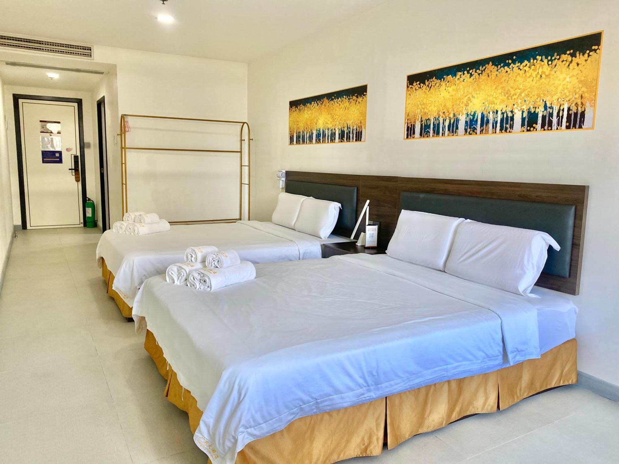 Guangdon Business Hotel-near Mall Of Asia, Smx & World Trade Center 3*